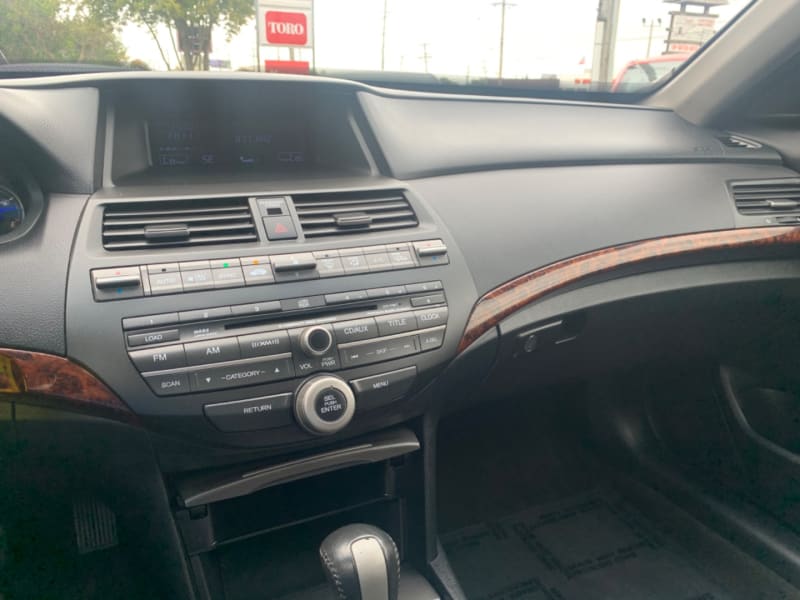 Honda Accord Crosstour 2011 price $10,498