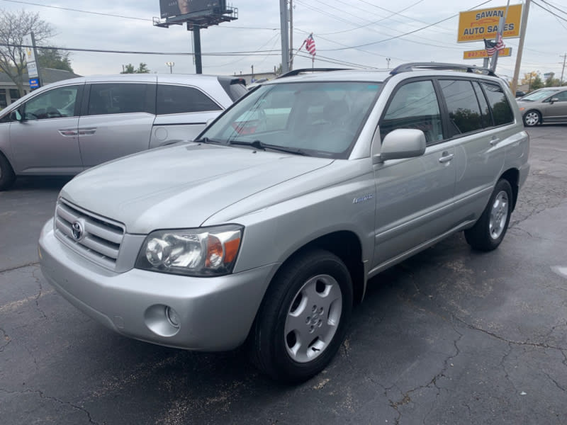 Toyota Highlander 2004 price $5,498