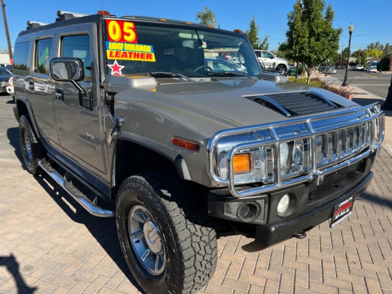 Hummer H2 2005 price $23,995