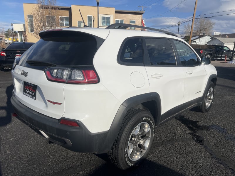 Jeep Cherokee 2019 price $22,995