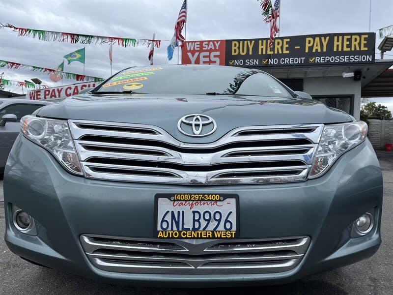 Toyota Venza 2010 price $10,495