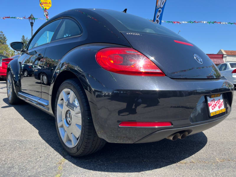 Volkswagen Beetle Coupe 2013 price $11,495