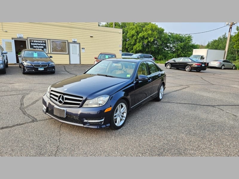 Mercedes-Benz C-Class 2014 price $10,795