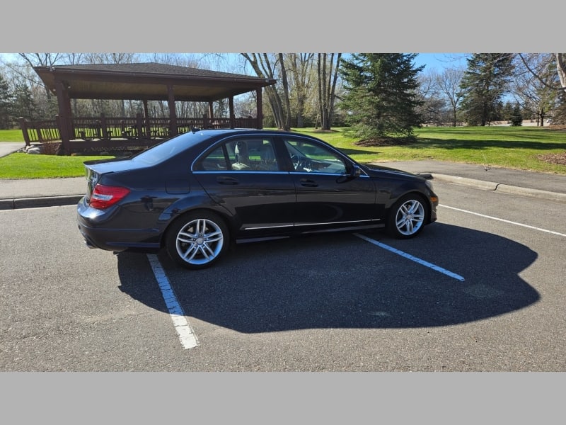 Mercedes-Benz C-Class 2014 price $10,795