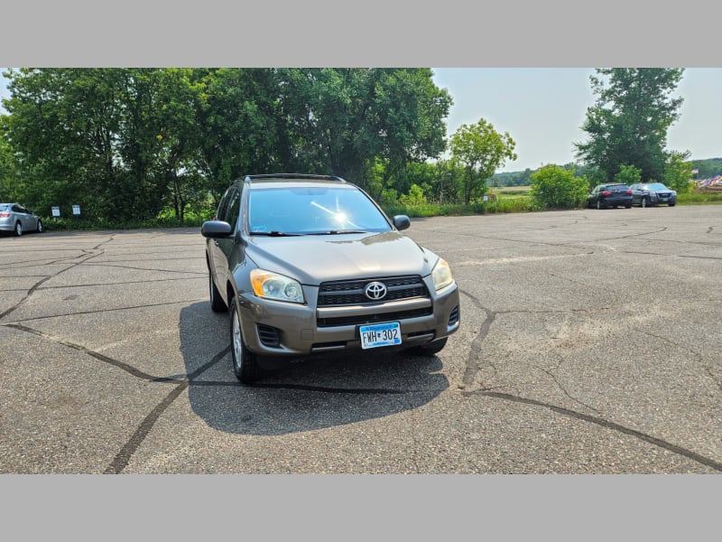 Toyota RAV4 2009 price $7,400