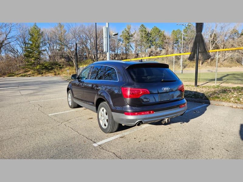 Audi Q7 2012 price $11,995