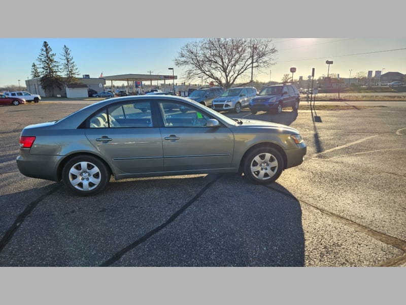 Hyundai Sonata 2008 price $2,700