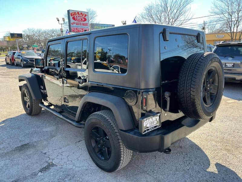 Jeep Wrangler Unlimited 2009 price $12,995