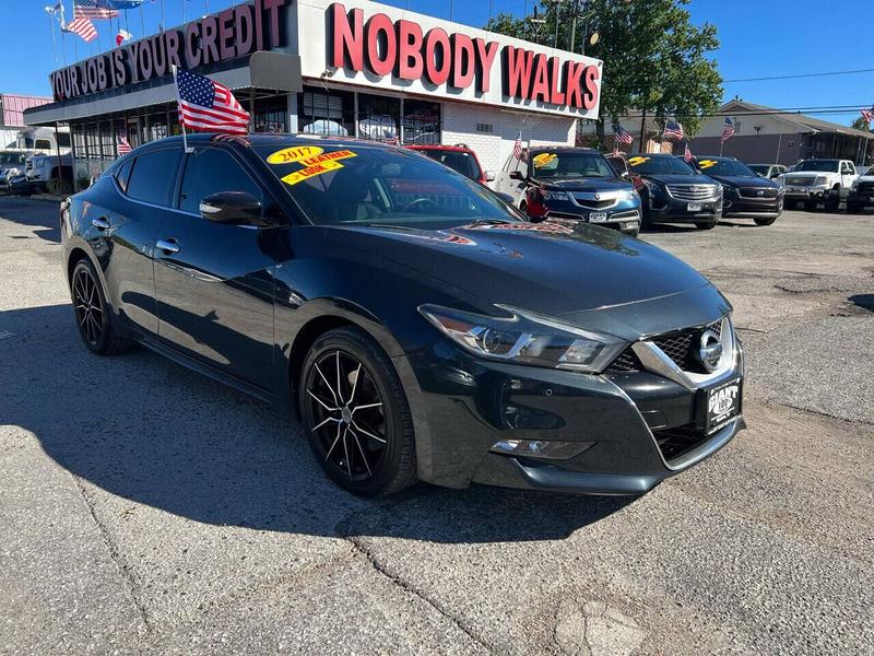 Nissan Maxima 2017 price $15,995