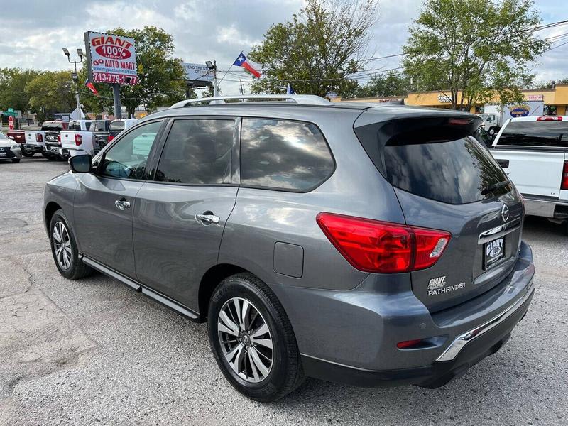 Nissan Pathfinder 2017 price $17,995