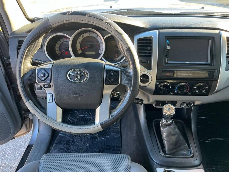 Toyota Tacoma 2015 price $21,995