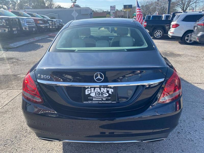 Mercedes-Benz C-Class 2016 price $22,995