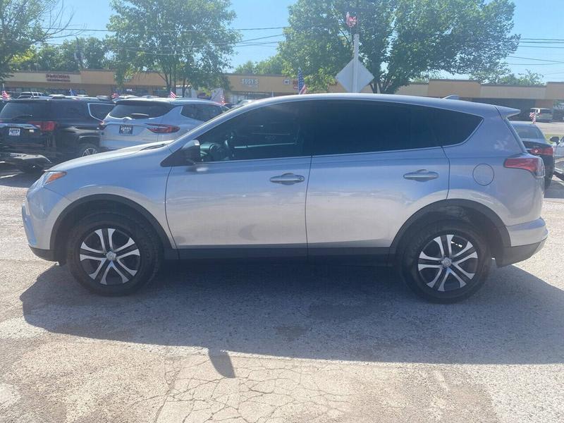 Toyota RAV4 2018 price $16,994