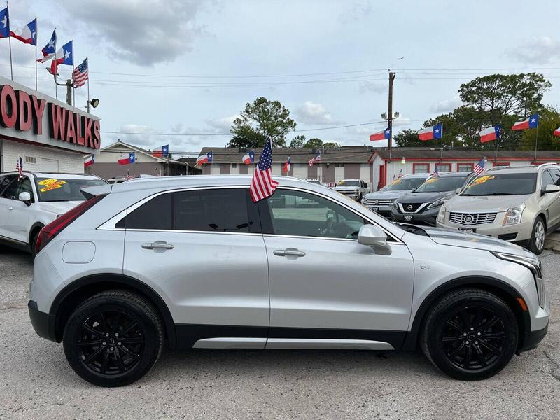 Cadillac XT4 2020 price $20,995