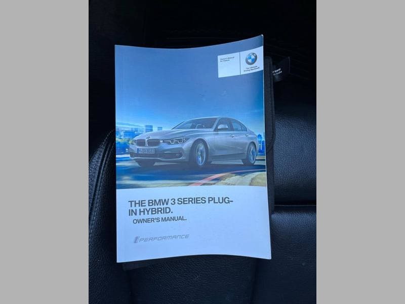 BMW 3 Series 2018 price $12,995