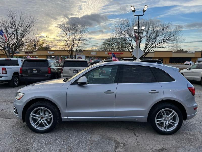 Audi Q5 2016 price $17,995