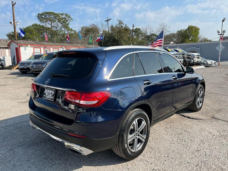 Mercedes-Benz GLC 2019 price $17,995