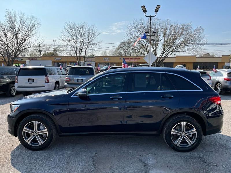 Mercedes-Benz GLC 2019 price $17,995