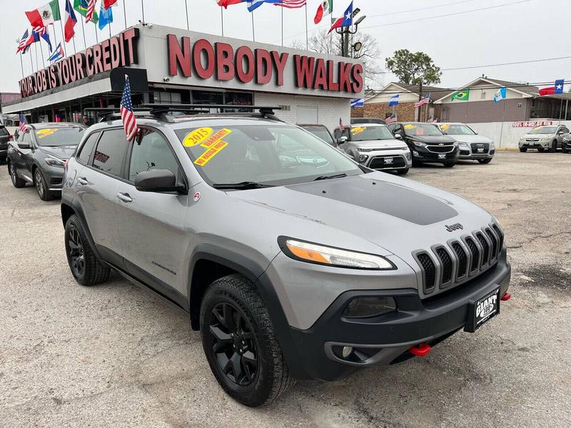 Jeep Cherokee 2015 price $15,995