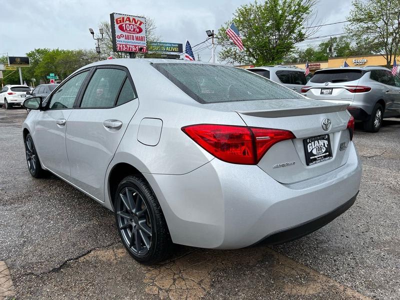 Toyota Corolla 2019 price $17,995