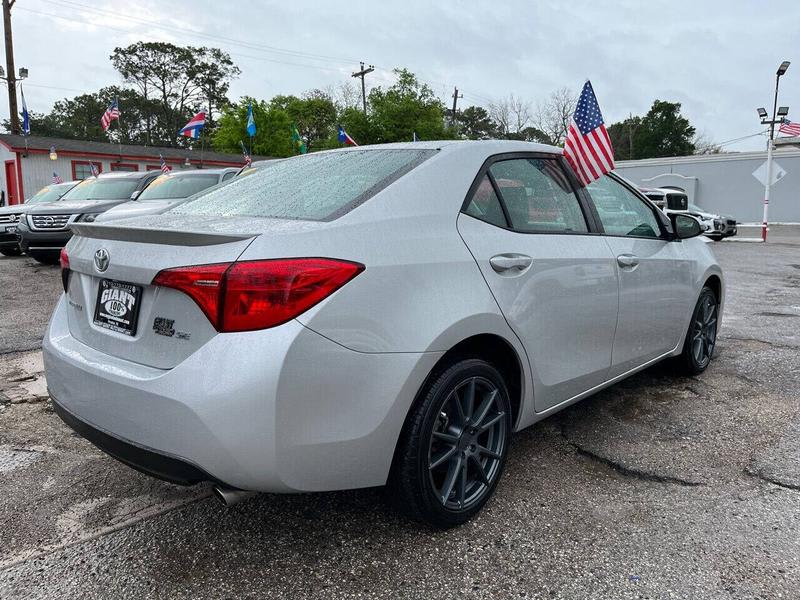 Toyota Corolla 2019 price $17,995