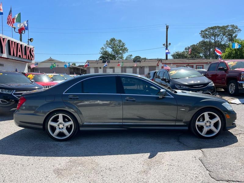 Mercedes-Benz S-Class 2012 price $15,995