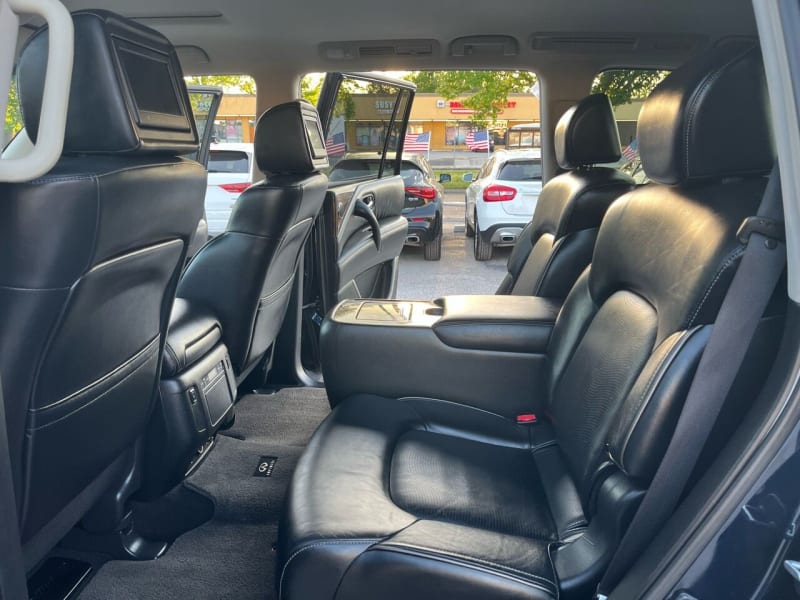 Infiniti QX80 2015 price $18,995