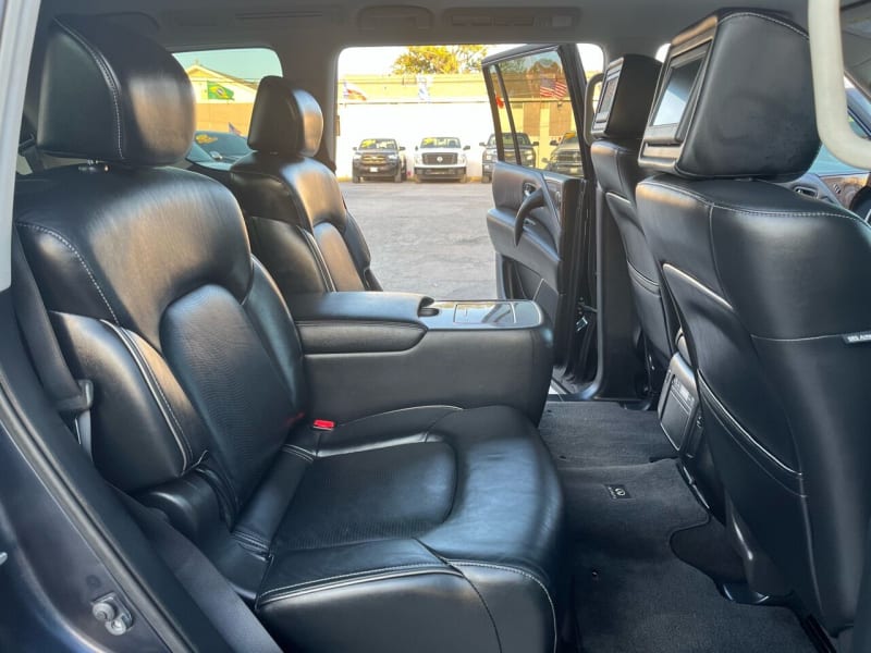 Infiniti QX80 2015 price $18,995