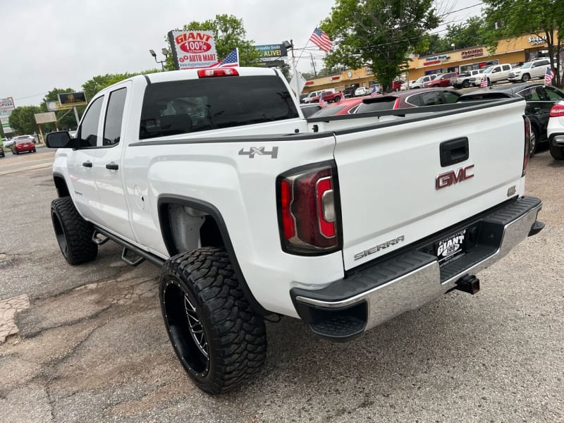 GMC Sierra 1500 2015 price $19,995