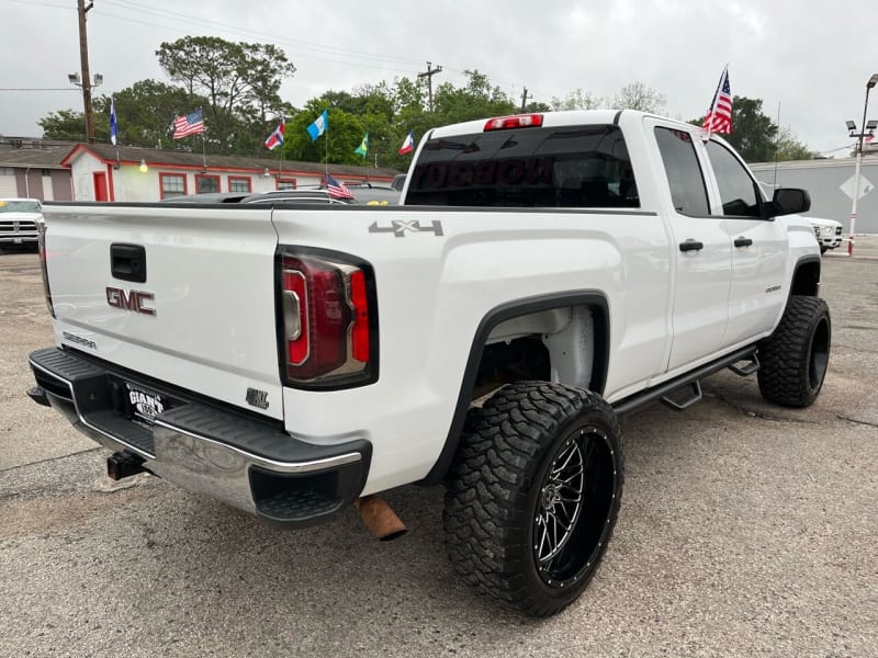 GMC Sierra 1500 2015 price $19,995