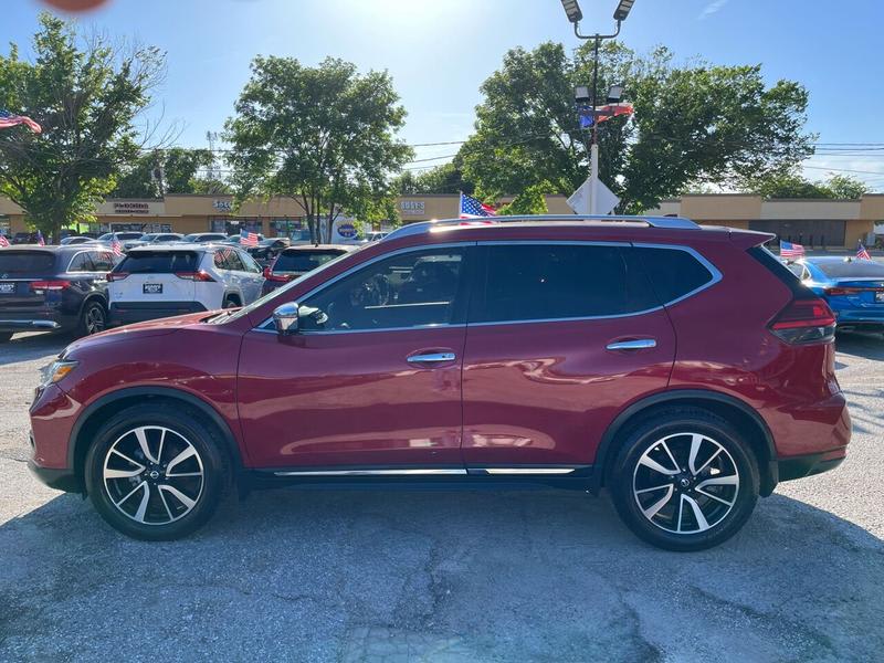 Nissan Rogue 2017 price $15,995