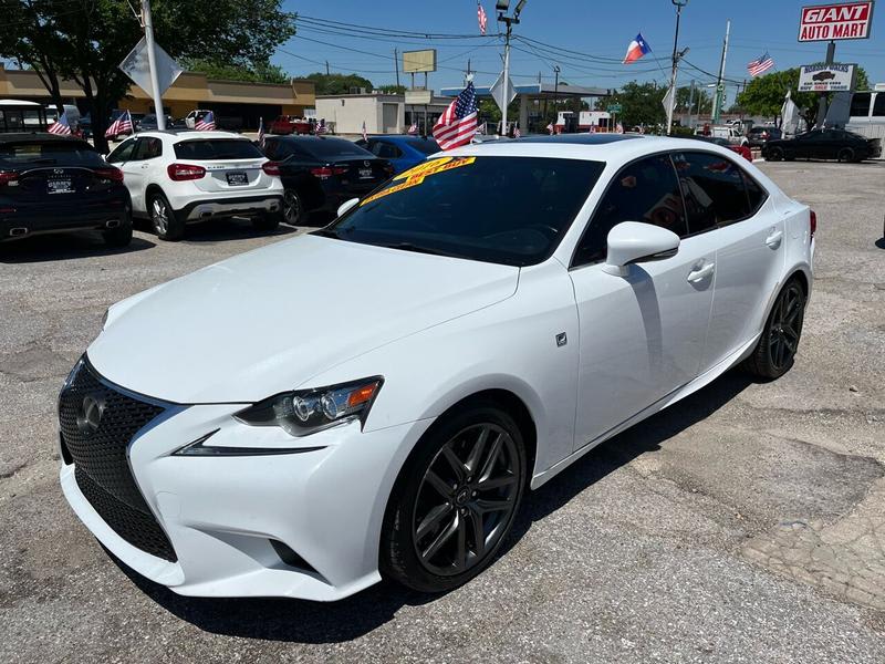 Lexus IS 200t 2016 price $18,995