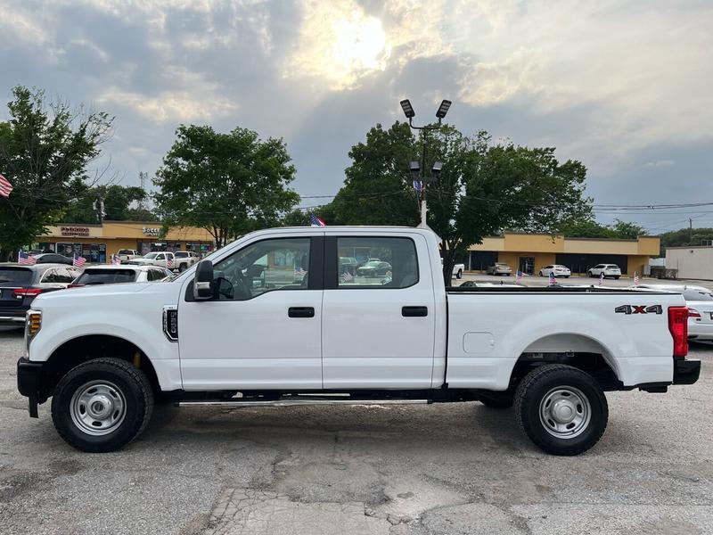 Ford F-250 Super Duty 2019 price $27,995