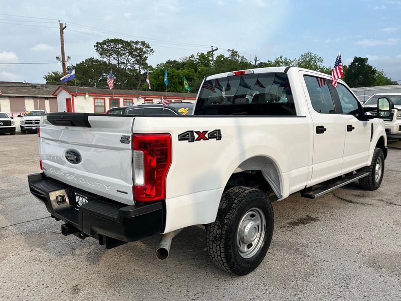 Ford F-250 Super Duty 2019 price $27,995