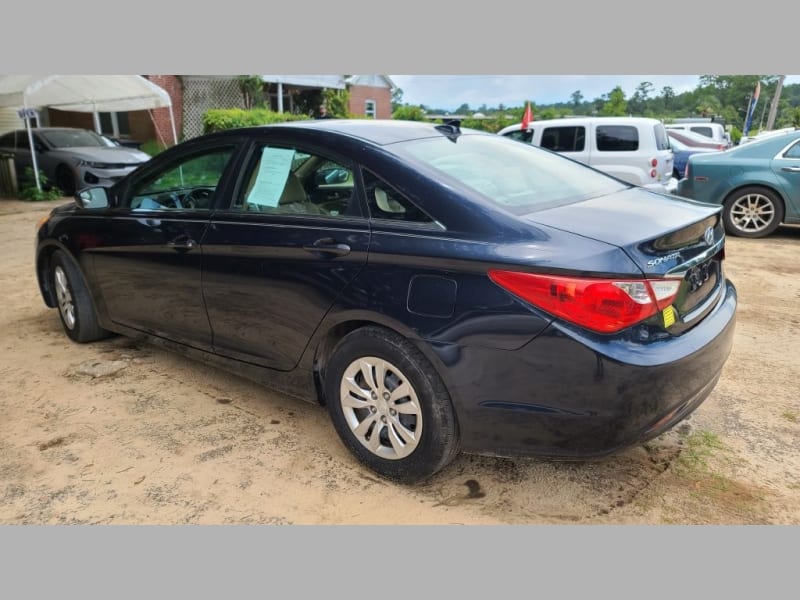 HYUNDAI SONATA 2012 price $8,250