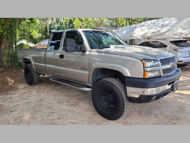 CHEVROLET SILVERADO 2500 2003 price $9,995