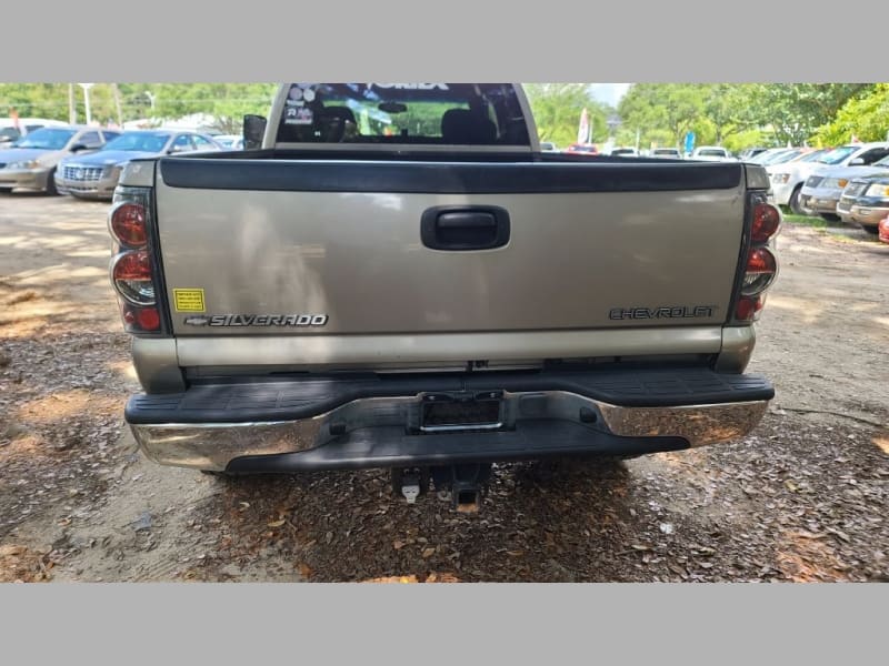 CHEVROLET SILVERADO 2500 2003 price $9,995