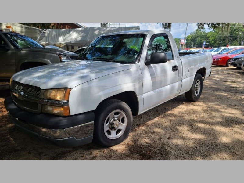 CHEVROLET SILVERADO 1500 2004 price $3,250