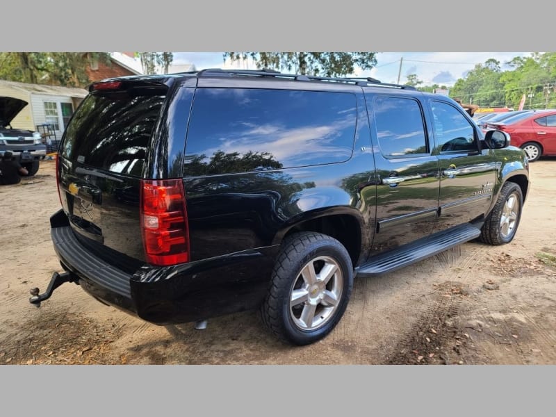 CHEVROLET SUBURBAN 2013 price $7,250