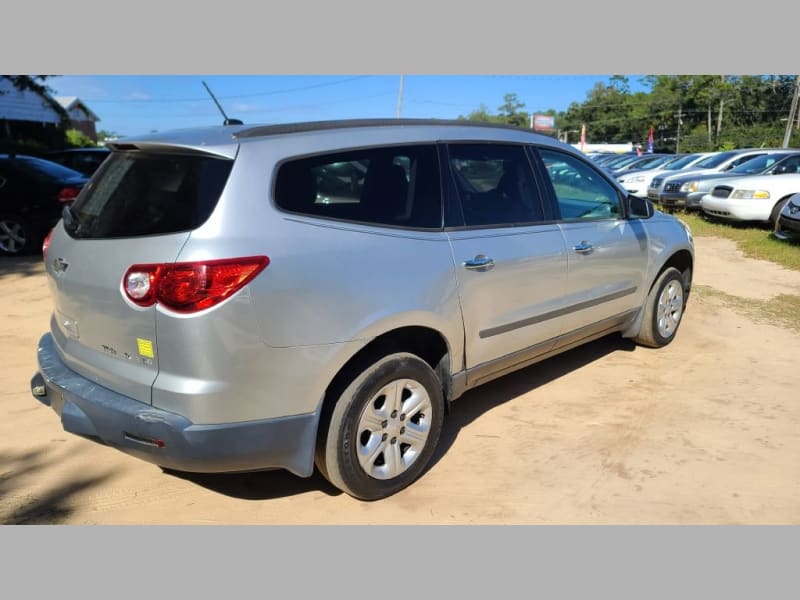 CHEVROLET TRAVERSE 2012 price $6,495