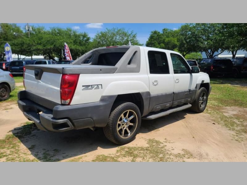 CHEVROLET AVALANCHE 2002 price $4,995