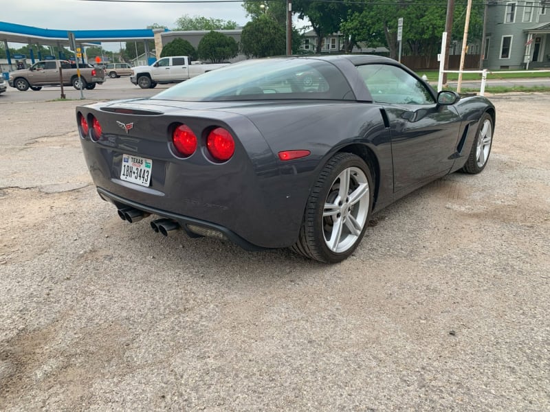 Chevrolet Corvette 2011 price $15,900