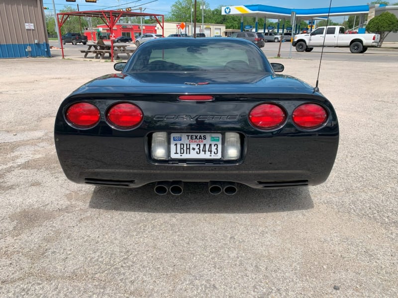 Chevrolet Corvette 2001 price $15,950