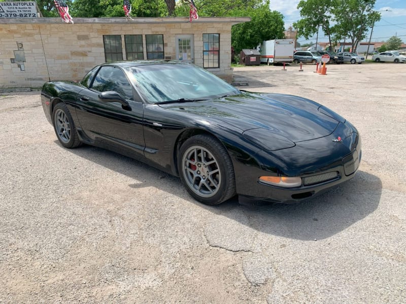 Chevrolet Corvette 2001 price $15,950