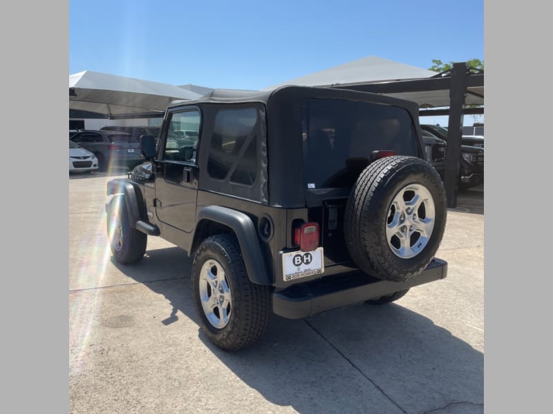 Jeep Wrangler 2002 price $11,000