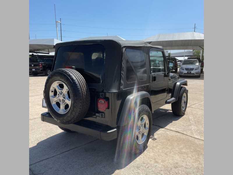 Jeep Wrangler 2002 price $11,000