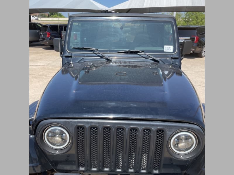 Jeep Wrangler 2002 price $11,000