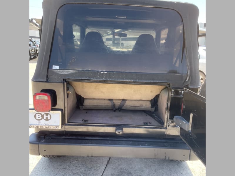 Jeep Wrangler 2002 price $11,000