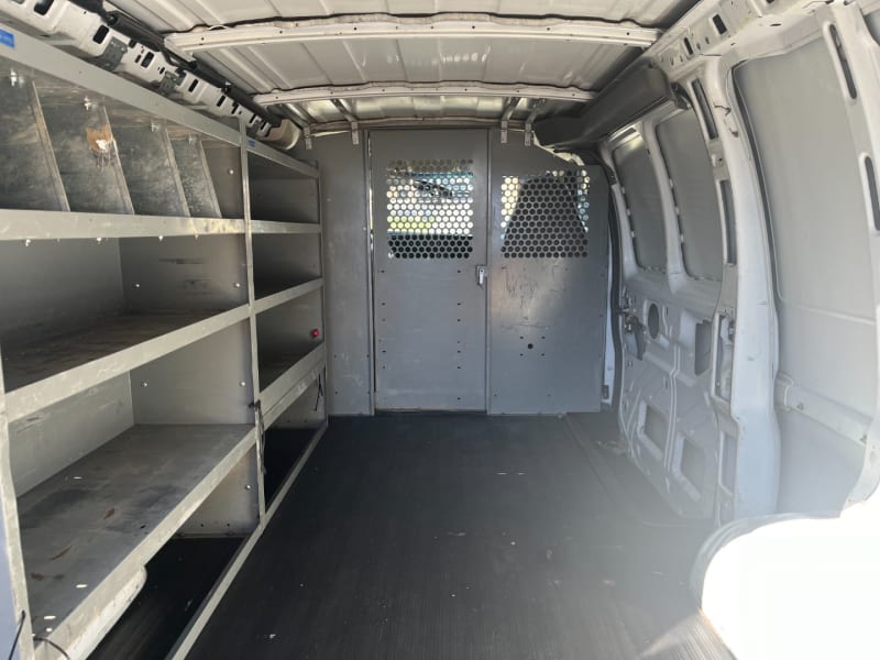 Chevrolet Express Cargo Van 2005 price $7,998