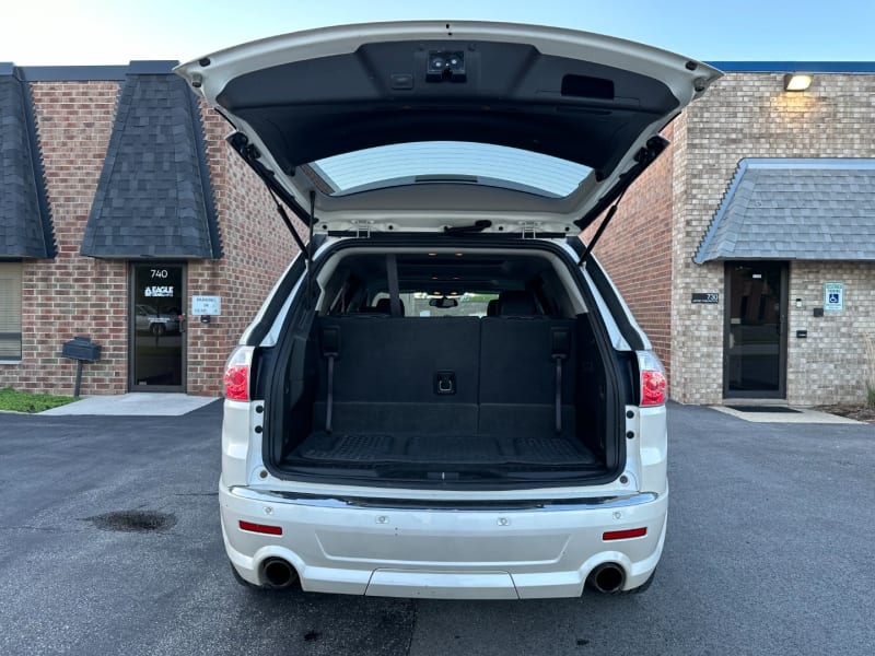 GMC Acadia 2012 price $10,995